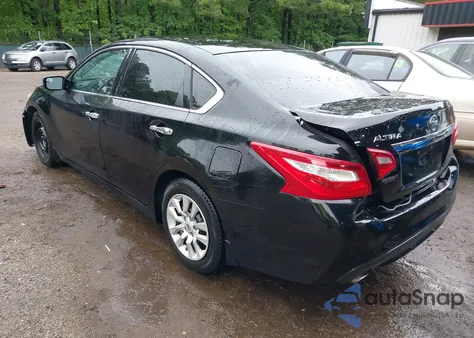 2017 Nissan Altima 2.5 S из США, поврежденный, VIN 1N4AL3AP8HC478563